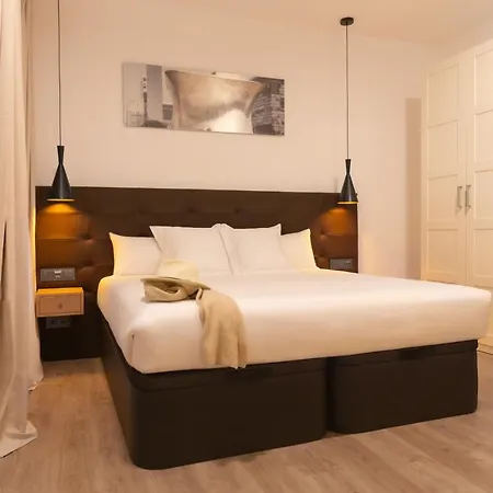 Woohoo Rooms Fuencarral Madrid Buitenkant foto